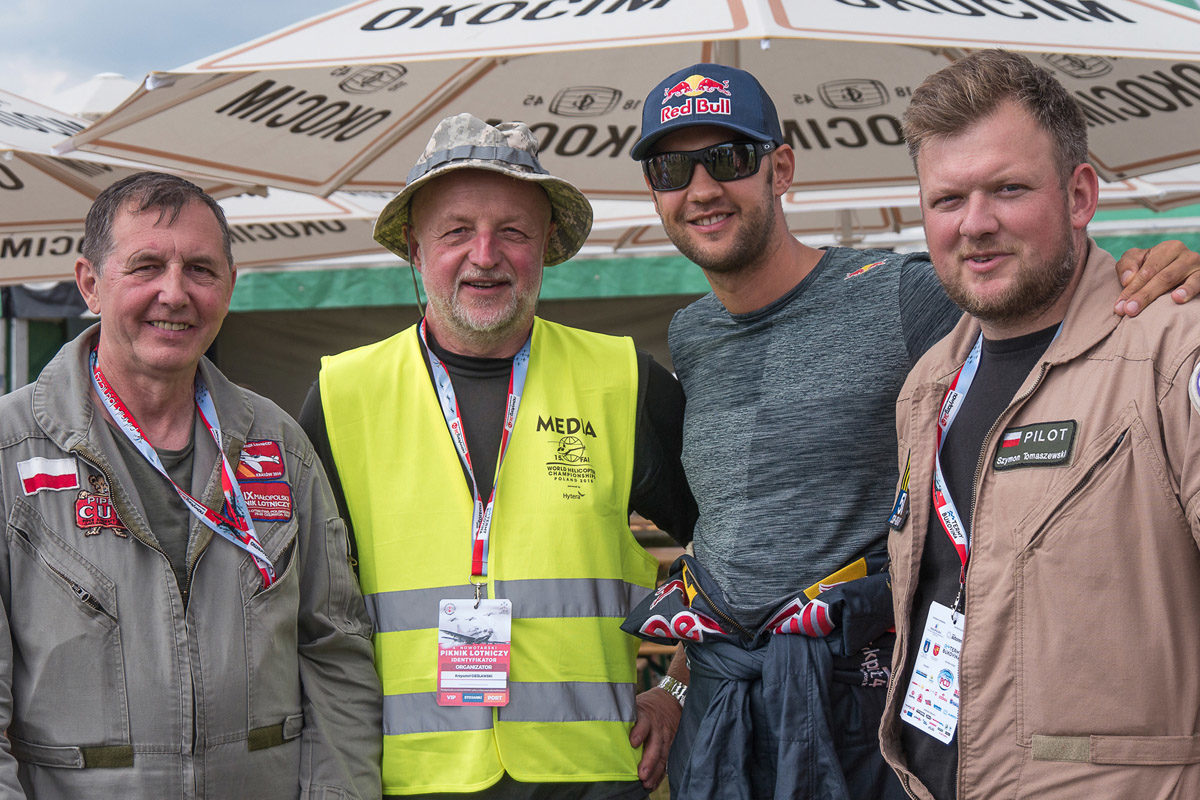 Z Antkiem Nowakiem, Łukaszem Czepielą i Szymonem Tomaszewskim na Pikniku Lotniczym w Nowym Targu – VII’2018 r.