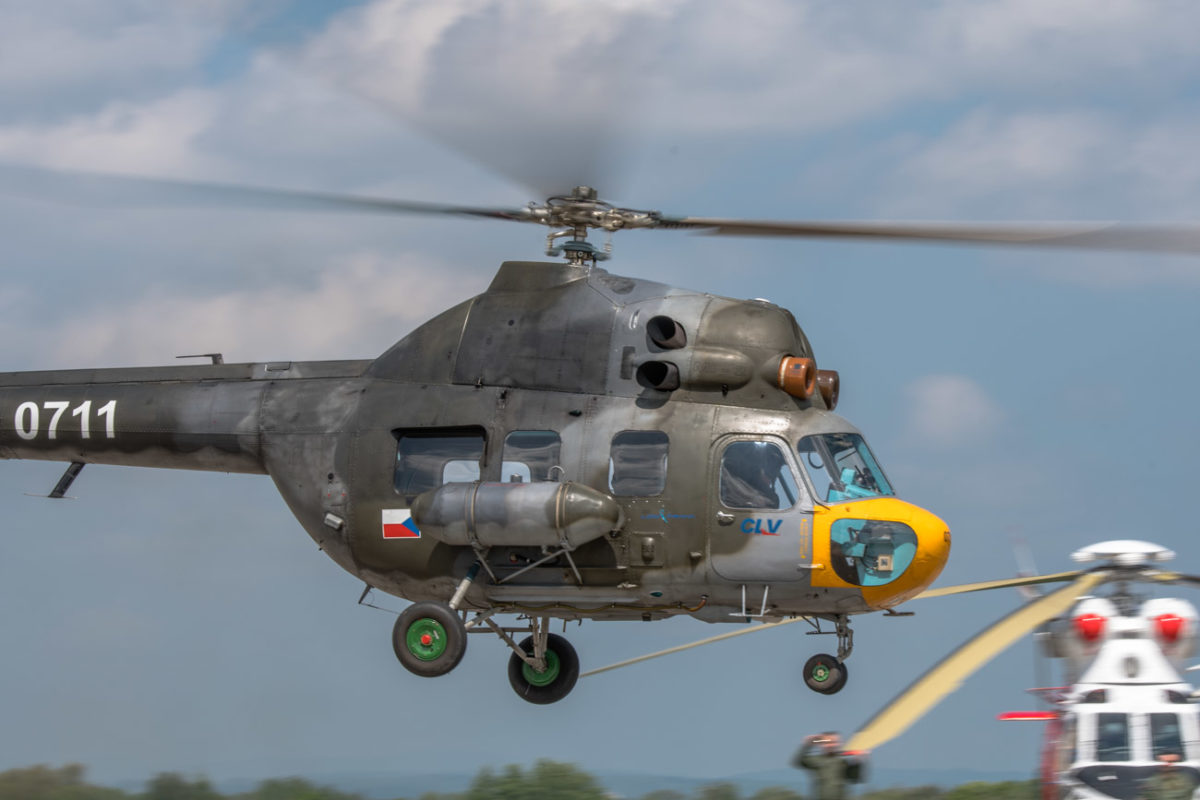 19maj_heli_hradec_1053