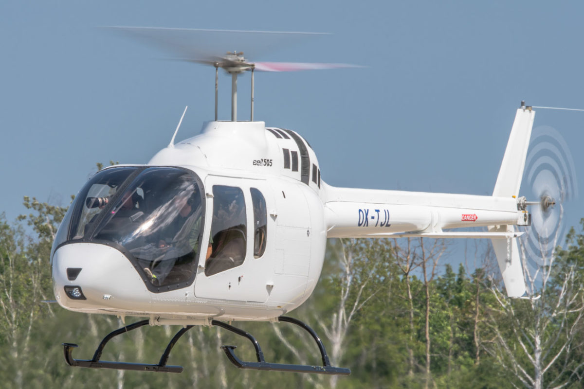 19maj_heli_hradec_1405