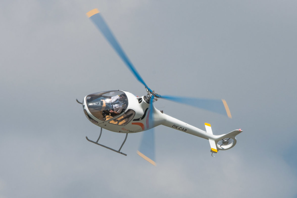 19maj_heli_hradec_1980