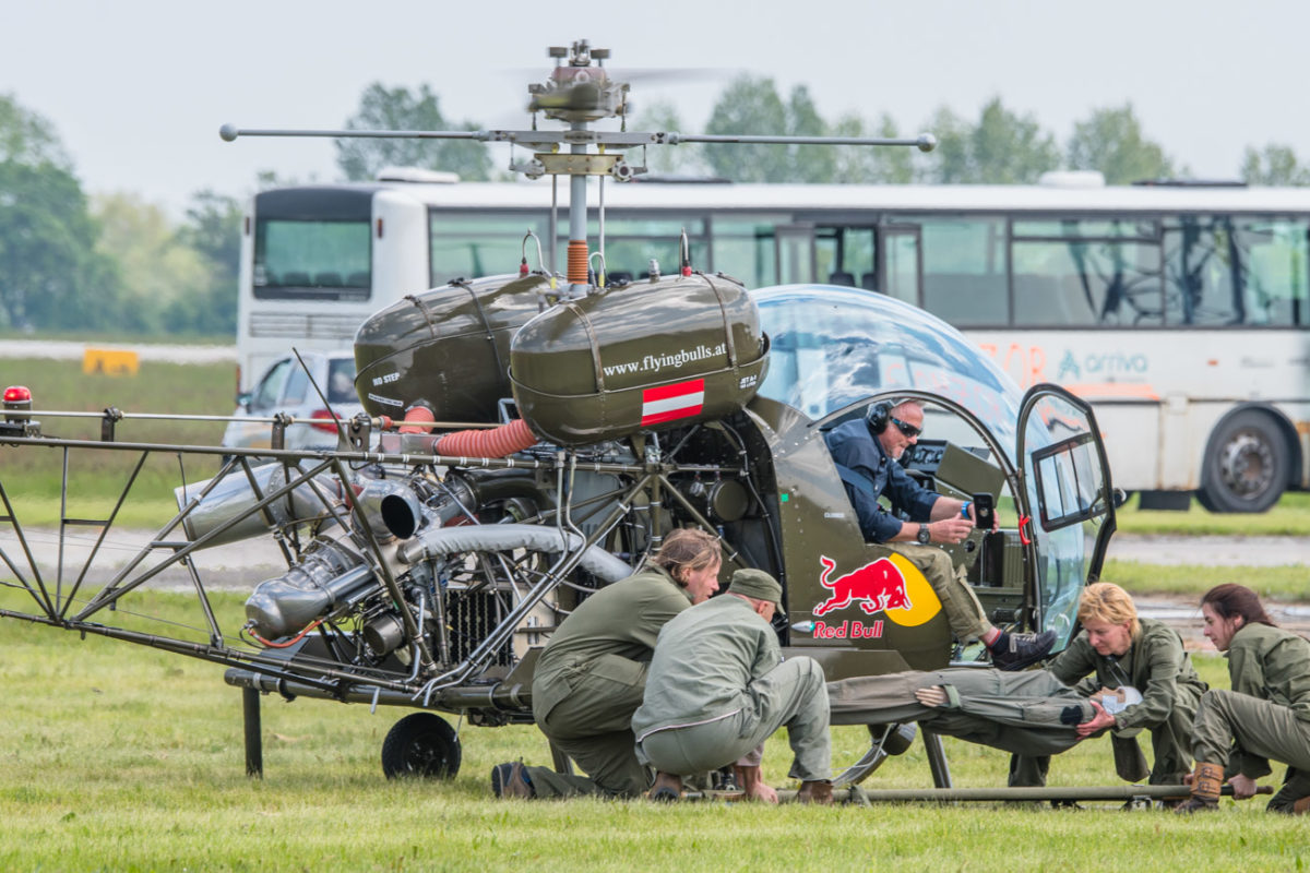 19maj_heli_hradec_2789