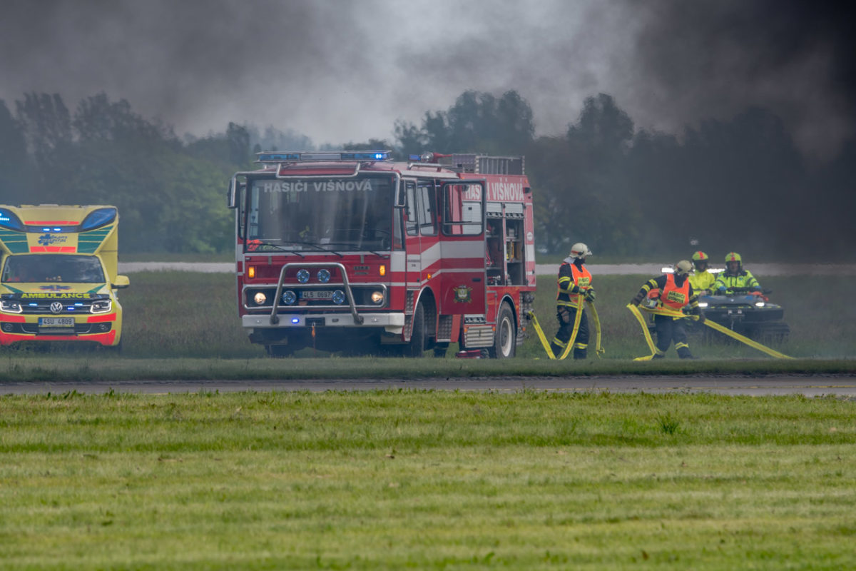 19maj_heli_hradec_2965