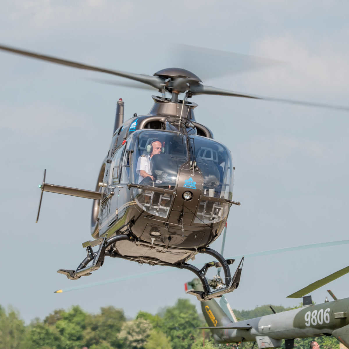 19maj_heli_hradec_3226