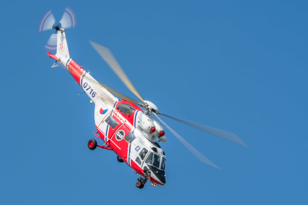 19maj_heli_hradec_3703