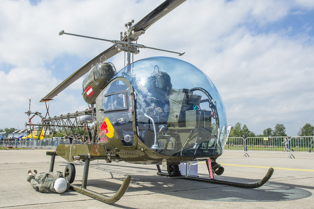 19maj_heli_hradec_7100_0003