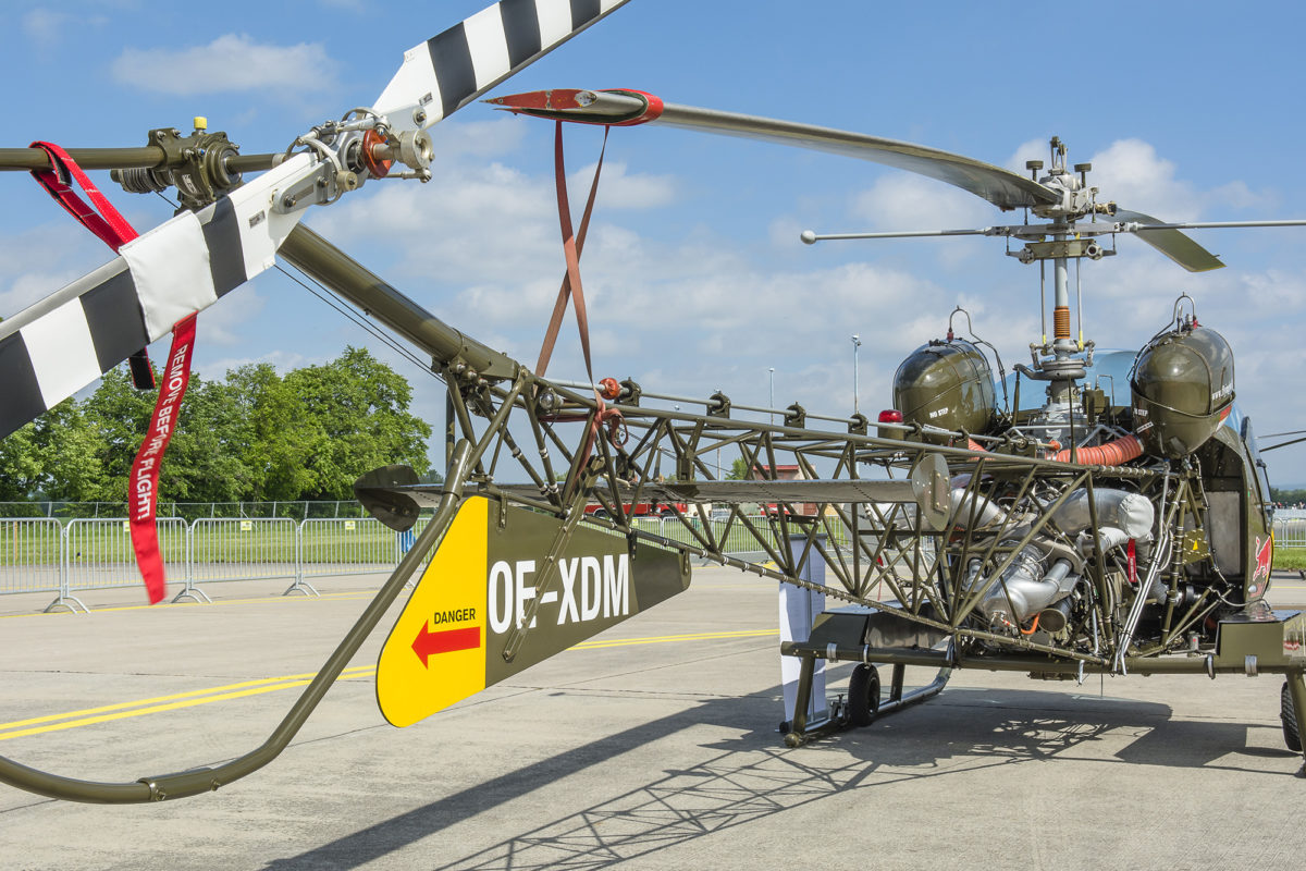 19maj_heli_hradec_7100_0016