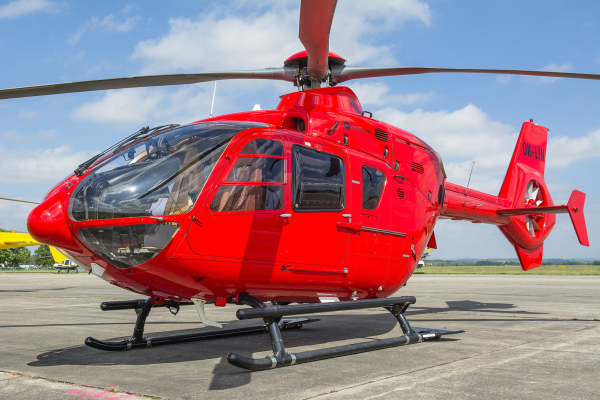 19maj_heli_hradec_7100_0058