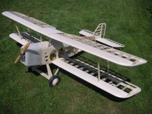 Budowa modelu samolotu S.E. 5a