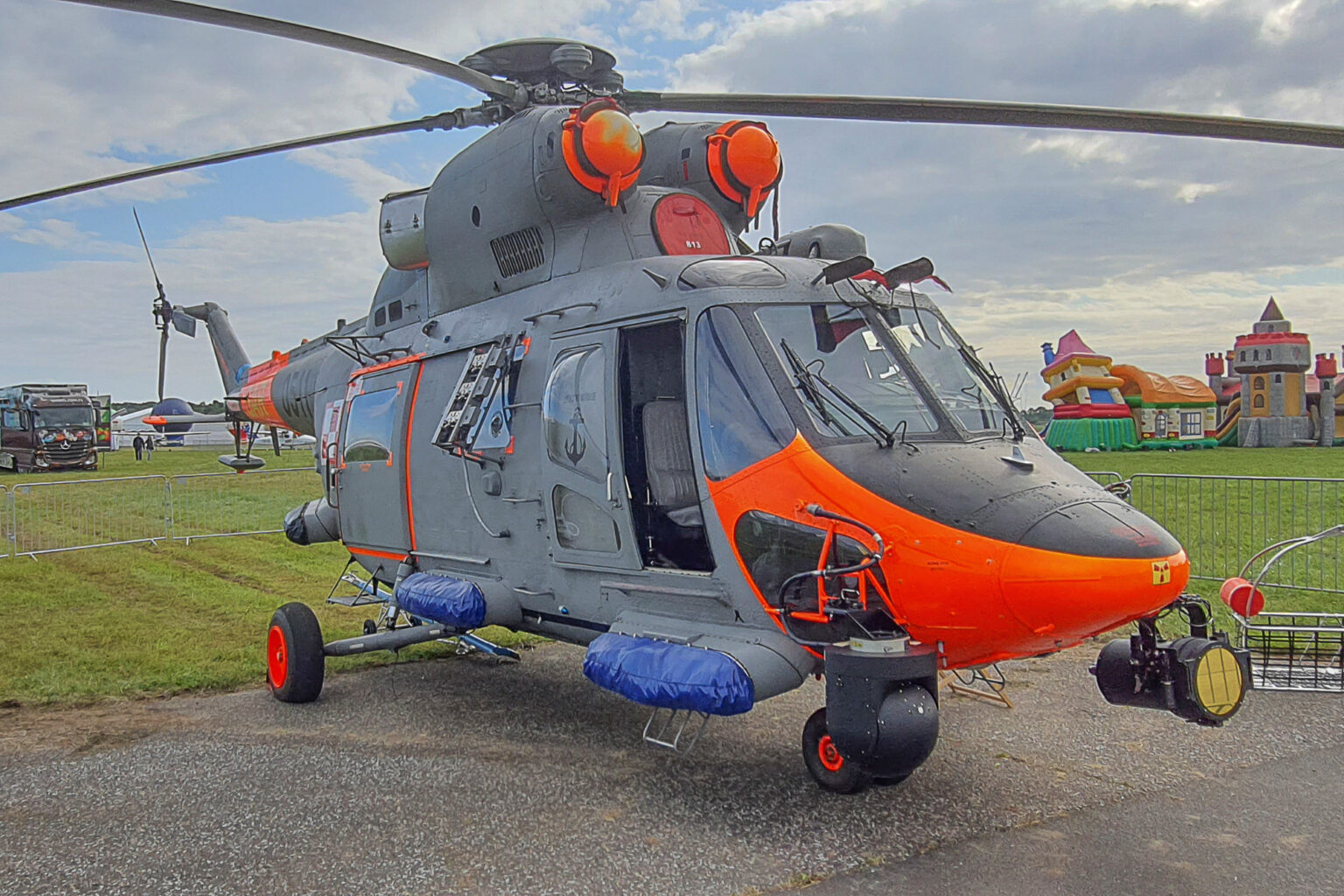 Fotografia z galerii „LOTOS Aerobaltic VIII‘2021 – statyka”