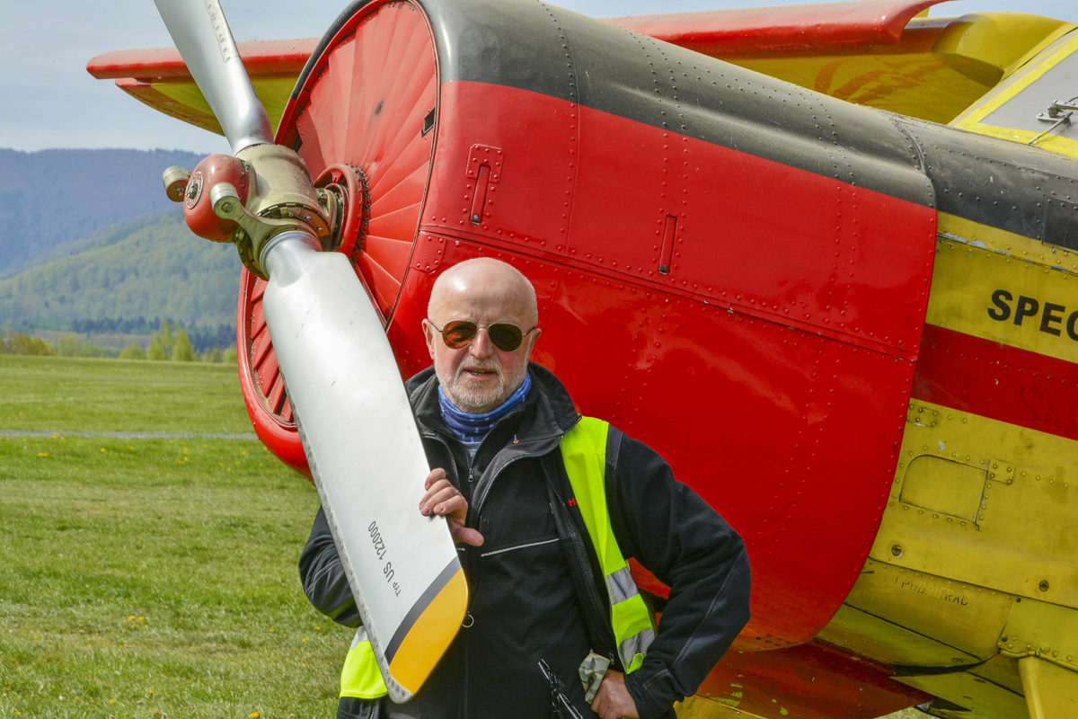 Przy samolocie Jak-12 – EPBA Aerosploty – V’2026 r.