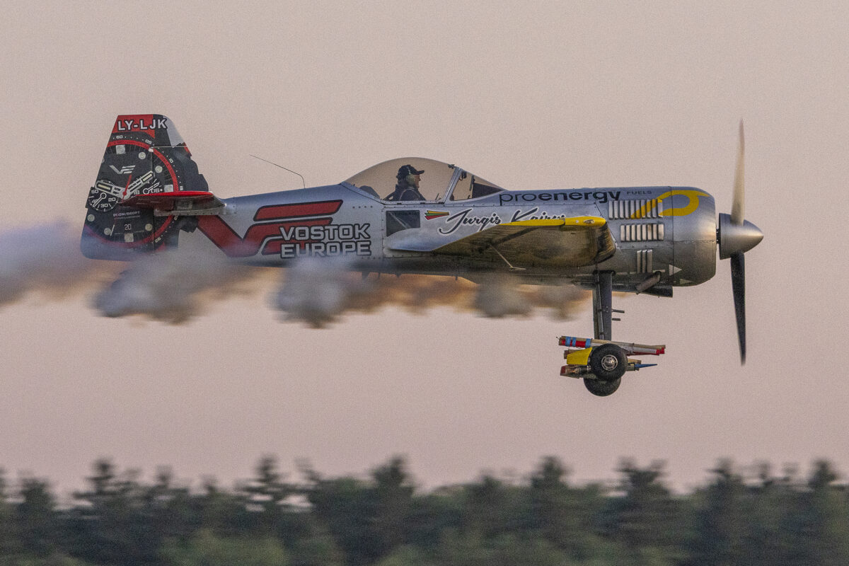 _CI_3882
